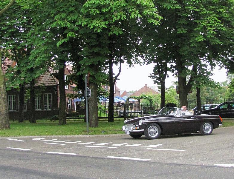 MG & Oldies Happening (13).JPG